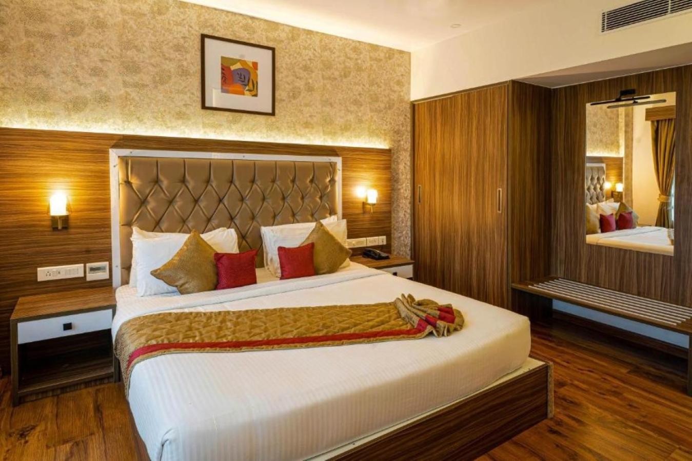 Kumarakom Park Resort 外观 照片